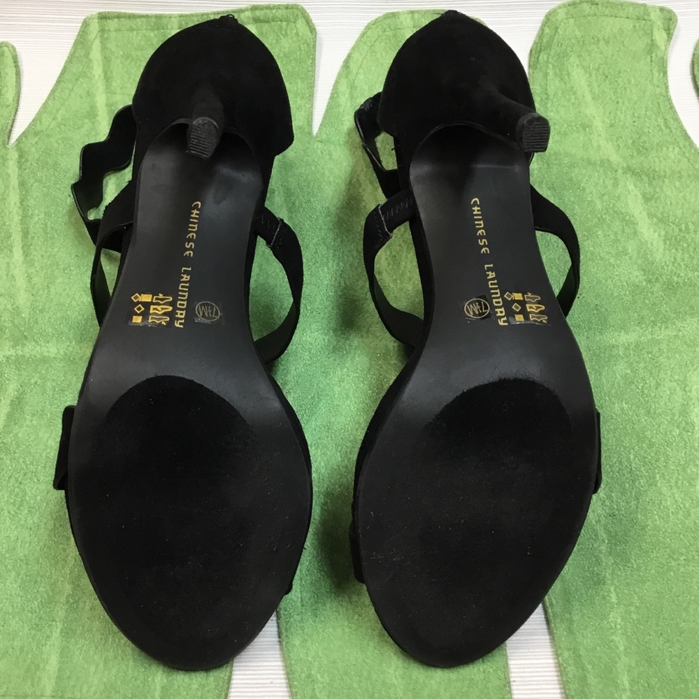 Striking Black Heels by Chinese Laundry - Picture 8 of 8